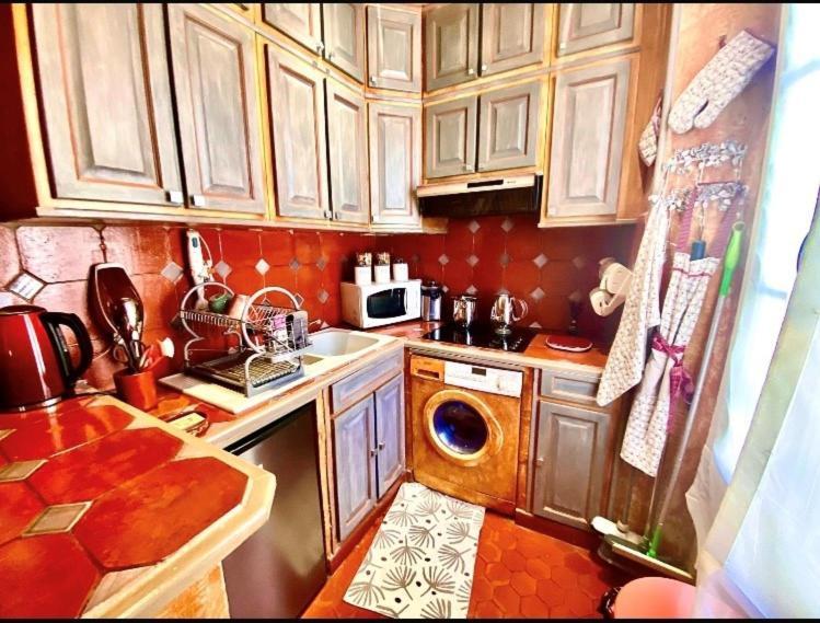 Appartement De Luxe Au Coeur De Сен Тропе Екстериор снимка
