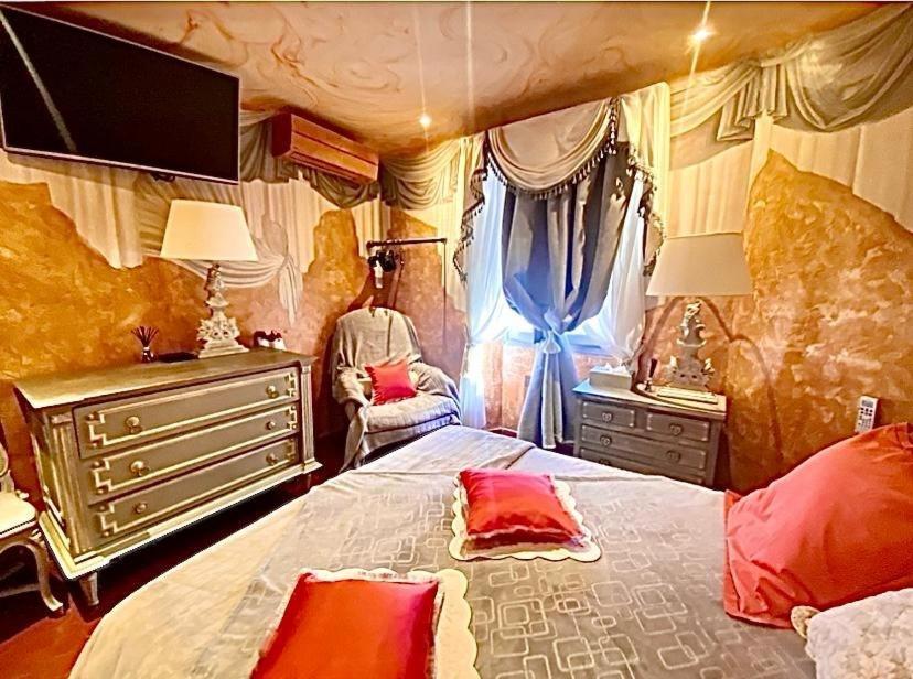 Appartement De Luxe Au Coeur De Сен Тропе Екстериор снимка